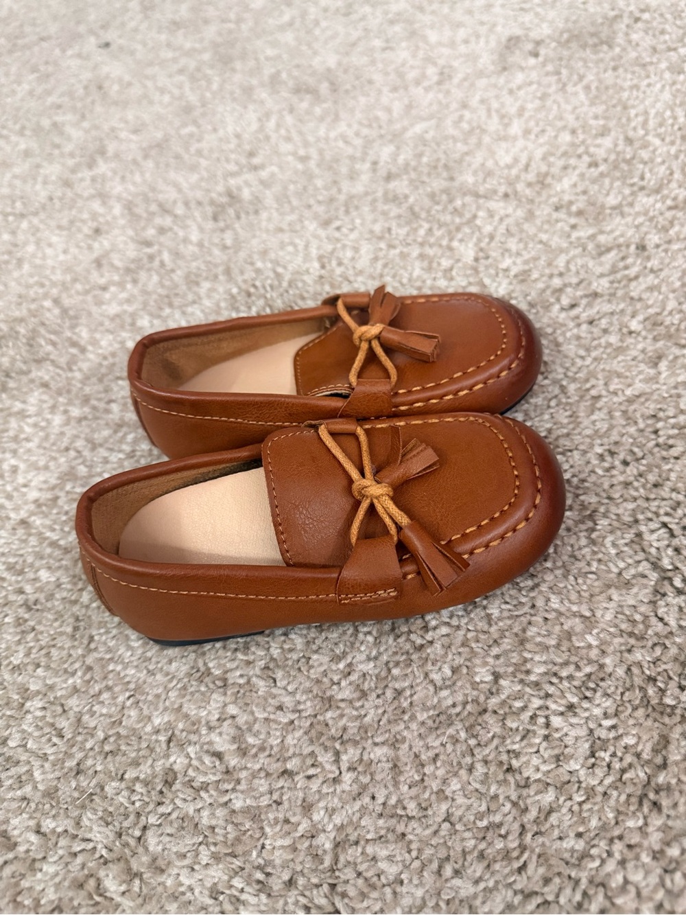 Kids Tassel Moccasin Loafers in Cognac Brown